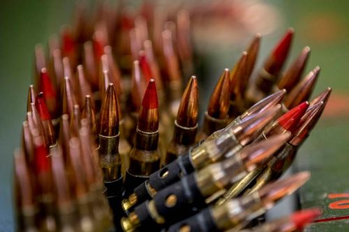 Wśród planowanych zakupów ma się znaleźć amunicja do broni strzeleckiej, w tym pistoletowa i karabinowa / Zdjęcie: MO Holandii