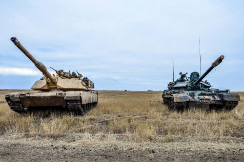 W najbliższych latach do zmodernizowanych TR-85M1 powinny dołączyć 54 czołgi Abrams, które planuje zakupić Rumunia / Zdjęcie:  Forțele Terestre Române