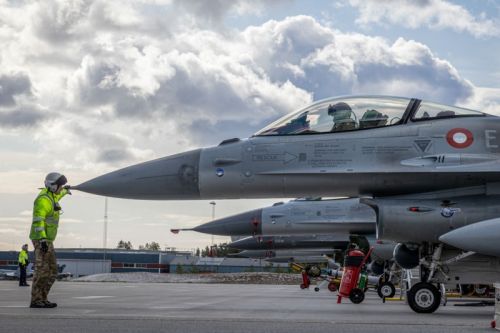 Według Ukraińców pierwsze F-16 miałyby zostać skierowane do walki pod koniec I kw. 2024 / Zdjęcie: Forsvaret