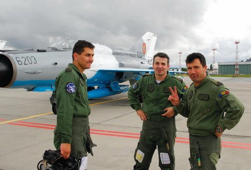 Lancjerzy - rumuńscy piloci zmodyfikowanych MiGów-21MF