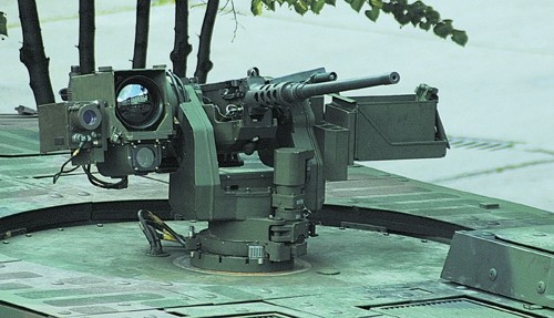 Tuż przed Wielkanocą  WZM przekazały do MON poprawioną ofertę Transportera Piechoty Rosomak-1  ze zdalnie sterowanym modułem uzbrojenia Rafael RCWS-12,7/Zdjęcie:  Grzegorz Hołdanowicz