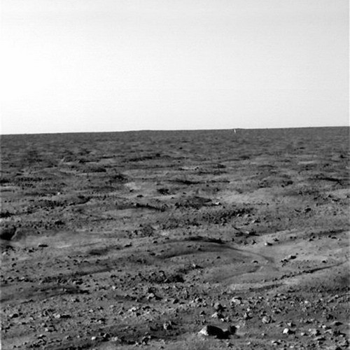 Pierwsze zdjęcie z Marsa wykonane przez lądownik