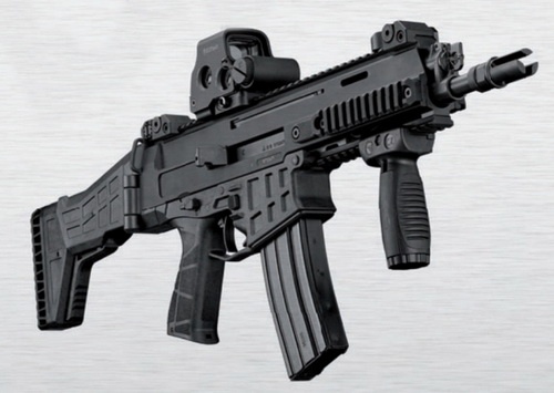 CZ 806 Bren 2 has been significantly slimmed down compared to the first variant. The weapon is lighter by about 0.5 kg / Photo: CZ