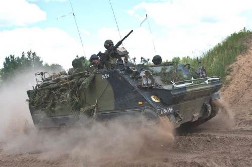Według Military Balance 2022 w służbie duńskich wojsk lądowych pozostaje 30 M113 G3 DK. Leciwe pojazdy w większości udało się zastąpić wozami Piranha V / Zdjęcie: Departament Obrony