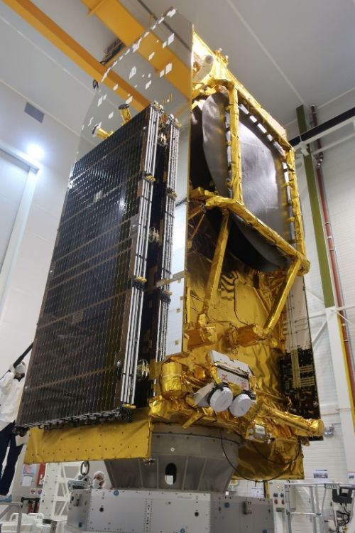 Pomyślne zakończenie testów technicznych oznacza, że satelita Hotbird 13F jest gotów do pracy / Zdjęcie: Airbus