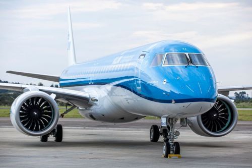 Na trasie z Katowic do Amsterdamu pasażerowie będą podróżować Embraerami E195-E2, oferującymi 112 miejsc w klasie ekonomicznej i 20 miejsc w klasie biznes / Zdjęcie: KLM 