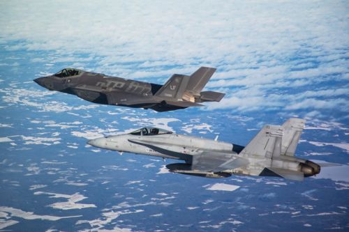 Amunicja wejdzie do arsenału fińskich samolotów wielozadaniowych F/A-18 a docelowo F-35A / Zdjęcie: Ilmavoimat