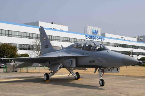 Pierwszy lekki samolot bojowy KAI FA-50 w kamuflażu Sił Powietrznych RP / Zdjęcia: Korea Aerospace Industries