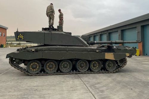 Brytyjski potencjał pancerny dodatkowo uszczupli przekazanie 14 czołgów Ukrainie / Zdjęcie British Army