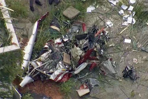 Wrak śmigłowca Robinson R44, który rozbił się dziś w São Paulo / Zdjęcie: Twitter