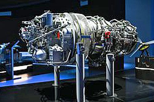 Silnik śmigłowcowy WK-1600W. W przyszłości mają powstać jego wersje do napędu bezzałogowców i samolotów transportu regionalnego / Zdjęcie: Rostiech