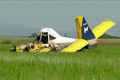 Samolot agrolotniczy PZL M-18A Dromader, który rozbił się na polu w Bułgarii w wyniku zderzenia z ptakiem. Jego pilot zginął / Zdjęcie: btvhd