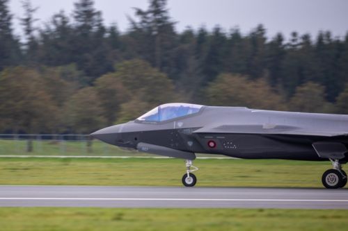 Dania zamówiła 27 F-35A, które powinny osiągnąć pełną zdolność operacyjną do 2027. W służbie zastąpią samoloty F-16 / Zdjęcie: Forsvaret