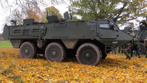 Docelowo Szwedzi planują pozyskanie dla Försvarsmakten jeszcze 350 transporterów Patgb 300A / Zdjęcie: Försvarsmakten