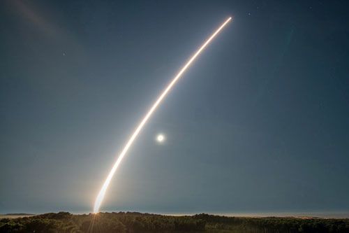Start rakiety balistycznej dalekiego zasięgu M51.3 z poligonu Biscarosse, 18 listopada 2023 / Zdjęcie: DGA