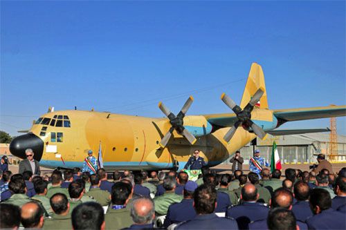 Wyremontowany samolot transportowy C-130, który po remoncie wrócił do lotów w irańskich wojskach lotniczych / Zdjęcie: via X – IRNA