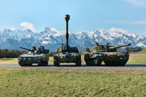 Jednym z planowanych programów modernizacji szwajcarskiej armii jest wymiana artylerii / Zdjęcie: Schweizer Armee