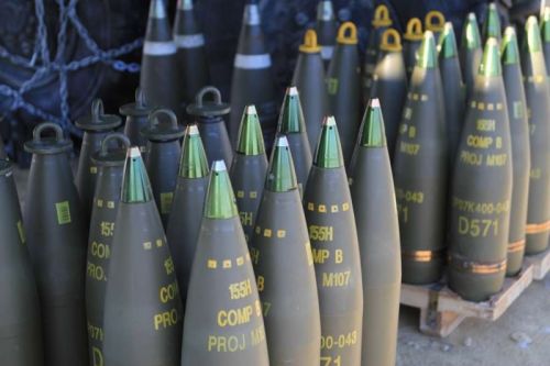 Koszt zakupu ponad miliona sztuk amunicji artyleryjskiej ma wynieść 1,8 mld EUR / Zdjęcie: US Army
