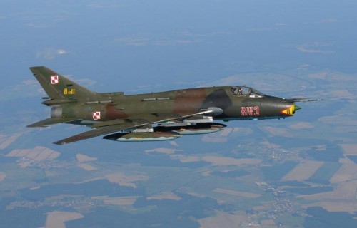 Su-22M4 n/b 8103 w locie nad Niemcami