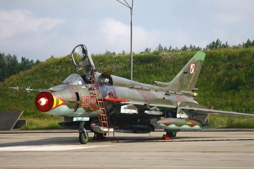 Su-22M4 z zasobnikiem rozpoznawczym KKR na świdwińskim lotnisku. Zadania rozpoznawcze z ich wykorzystaniem 