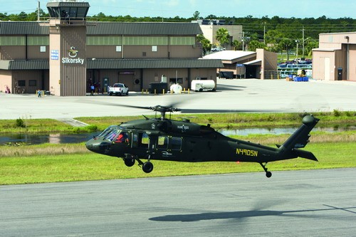 Oblot zmontowanego w Mielcu Black Hawka miał miejsce w ośrodku badań w  locie spółki Sikorsky w West Palm Beach, na Florydzie / Zdjęcie: Mariusz  Adamski