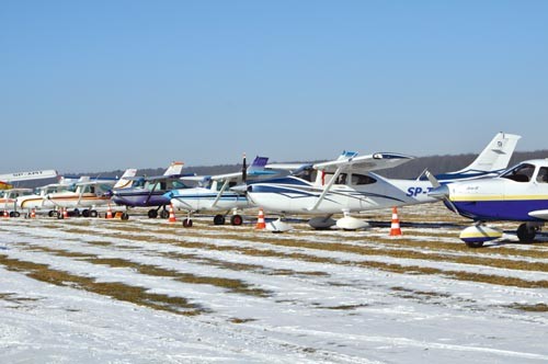 Samoloty  zawodników XLV Lubelskich Zimowych Zawodów Samolotowych / Zdjęcie: Adam  Gruszecki