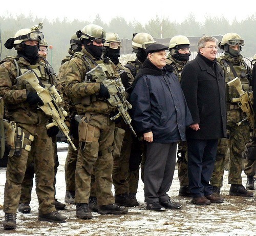 Wydzielony pododdział z Morskiej Jednostki Działań Specjalnych wraz z 1. PSK wchodzi w skład działającego w Afganistanie w ramach Zadaniowego Zespołu Bojowego 50 (Task Force 50) / Zdjęcia: Remigiusz Wilk