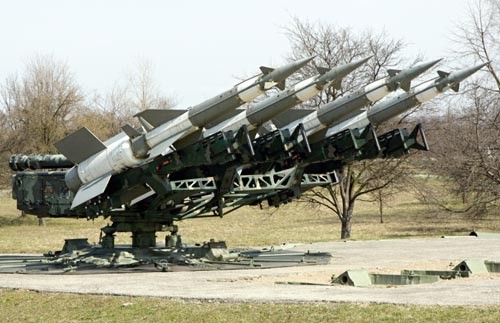 Wyrzutnia przeciwlotniczych pocisków rakietowych 5P73 zestawu  przeciwlotniczego S-125M Newa 250. Brygady Obrony Powietrznej / Zdjęcie:  Miroslav Gyurosi