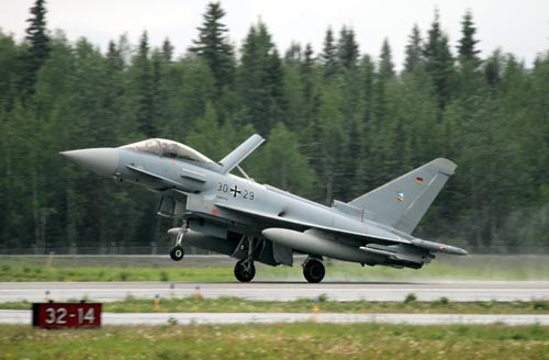 Udział niemieckich Eurofighterów w ćwiczeniach Red Flag Alaska miał odpowiedzieć na pytanie, czy Luftwaffe są zdolne do prowadzenia działań interoperacyjnych i ekspedycyjnych / Zdjęcie: Grzegorz Sobczak