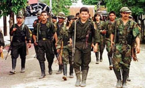 Partyzanci FARC wkraczają do San Vincente del Caguan w kolumbijskiej prowincji Caqueta / Zdjęcie: Ariana Cubillios