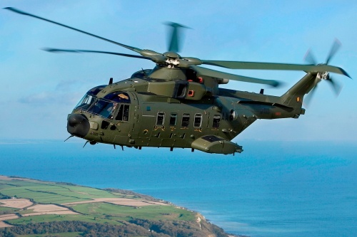 25 Merlinów ze składu RAF zostanie przystosowanych do operowania z pokładów okrętów 