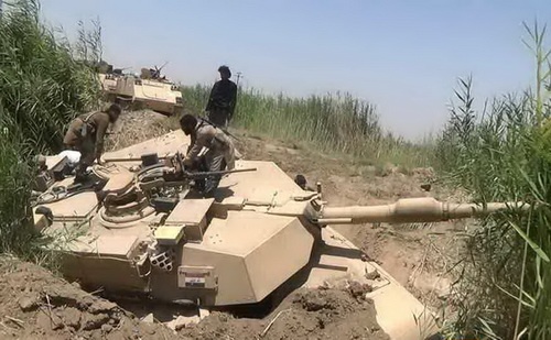 Zniszczony iracki Abrams w rękach bojowników Państwa Islamskiego / Zdjęcia: Państwo Islamskie