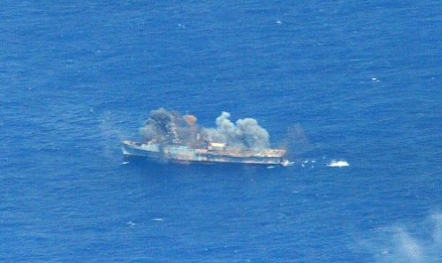 Podczas RIMPAC 2014 pocisk NSM, wystrzelony z pokładu KNM Fridtjof Nansen, zniszczył cel nawodny w postaci wycofanego ze służby amerykańskiego okrętu desantowego typu Austin, USS Ogden (LPD 5) / Zdjęcie: US Navy