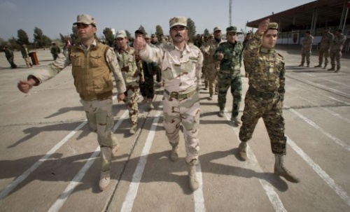 Holenderscy instruktorzy wojskowi rozpoczęli nowy kurs szkoleniowy dla kurdyjskich Peszmergów / Zdjęcie: MO Holandii 