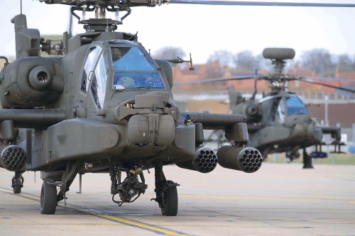 Londyn chce zmodernizować swoje Apache do standardu AH-64E Guardian / Zdjęcie: MO W. Brytanii 
