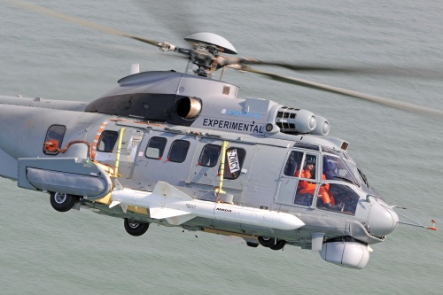 Lotnictwo marynarki wojennej Brazylii otrzyma 16 śmigłowców H225M. Połowa z nich zostanie przystosowana do przenoszenia pocisków przeciwokrętowych Exocet / Zdjęcie: Airbus Helicopters