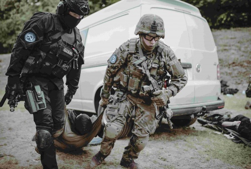 W tym roku żołnierze Wojsk Obrony Terytorialnej po raz pierwszy wzięli udział w ćwiczeniu Tactical Prison Rescue / Zdjęcia: Irek Dorożański