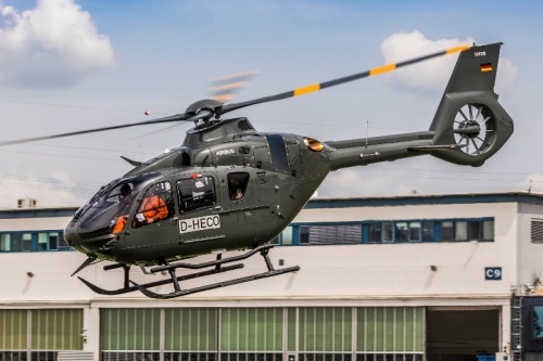 Piąty H135, który trafi do ośrodka szkoleniowego lotnictwa Bundeswehry w Bückeburgu / Zdjęcie: Christian Keller, Airbus Helicopters