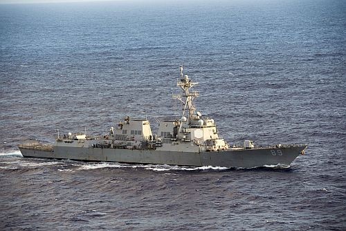 USS Mustin jest jednym z okrętów US Navy biorących udział w tegorocznej edycji amerykańsko-tajskich ćwiczeń CARAT 2018 / Zdjęcie: Mass Communication Specialist 3rd Class Sarah Myers, USN