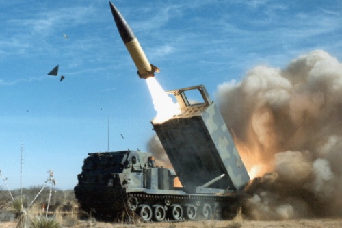 Lockheed Martin wyprodukował do tej pory ponad 3850 szt. ATACMS. Ponad 600 pocisków zostało wystrzelonych w warunkach bojowych / Zdjęcie: US Army