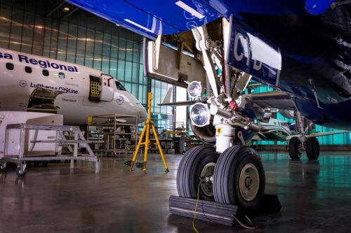 Dzięki zasobom JAT Tehnika konsorcjum Avia Prime zyskuje oferowanie 14 dodatkowych miejsc obsługi ciężkiej / Zdjęcie: Adam Nogly – JAT Tehnika 