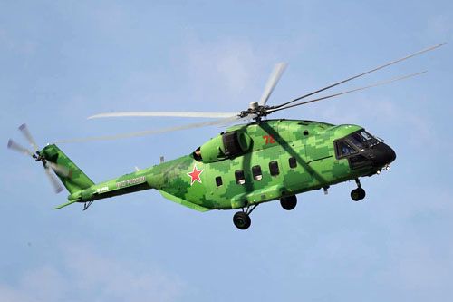Pierwszy wojskowy śmigłowiec transportowo-desantowy Mi-38T odebrany przez rosyjski resort obrony / Zdjęcie: sdelanounas.ru
