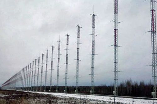 Antena zahoryzontalnej stacji radiolokacyjnej Kontiejnier zainstalowanej w Mordowii / Zdjęcie: Wiestnik Mordowii