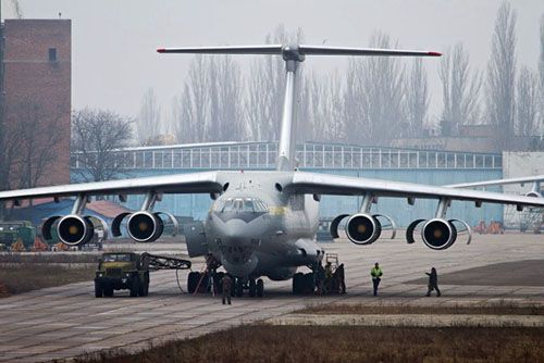 Trwają procedury przekazania WSU drugiego w 2019 odnowionego samolotu transportowego Ił-76MD / Zdjęcie: armyinform.ua