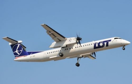 Nowe połączenia PLL LOT z Rzeszowa będą obsługiwać turbośmigłowe Bombardiery Q400, mogące zabrać na pokład 78 pasażerów / Zdjęcie: Port lotniczy Rzeszów-Jasionka