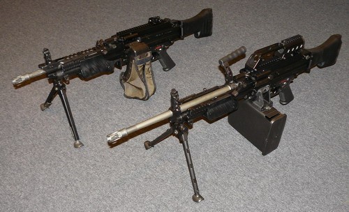 Wydaje się, że największe szanse na zdobycie kontraktu ma niemiecki Heckler & Koch z karabinkiem maszynowym MG4E i MG4KE, dostarczający Norwegom pistolety maszynowe MP7A1, karabinki automatyczne HK416N i karabiny automatyczne HK417N / Zdjęcie: Remigiusz Wilk