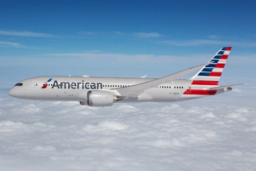 Zaplanowana przez American Airlines na 7 maja br. inauguracja lotów na trasie Chicago – Kraków została odroczona do przyszłego roku / Ilustracja: American Airlines
