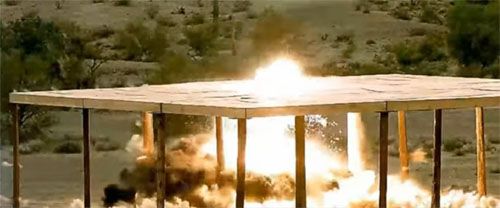Według producenta, pociski Excalibur trafiają w cele z dokładnością do 2 metrów. Zostało to potwierdzone podczas testów z wykorzystaniem armatohaubicy CAESAR / Zdjęcie: Raytheon