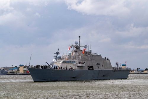 Utrata mocy na USS Little Rock nie ma najprawdopodobniej związku z wykrytymi w 2020 problemami z przekładnią RENK / Zdjęcie: US Navy