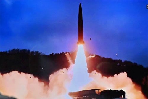 Test północnokoreańskiej rakiety balistycznej / Zdjęcie: KCNA